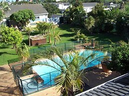 Cape Oasis Guesthouse