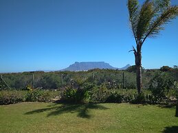 Cape Oasis Guesthouse