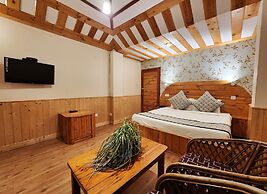 Hotel Pineview Shimla