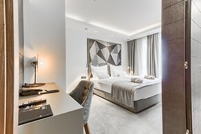 Time Boutique Hotel