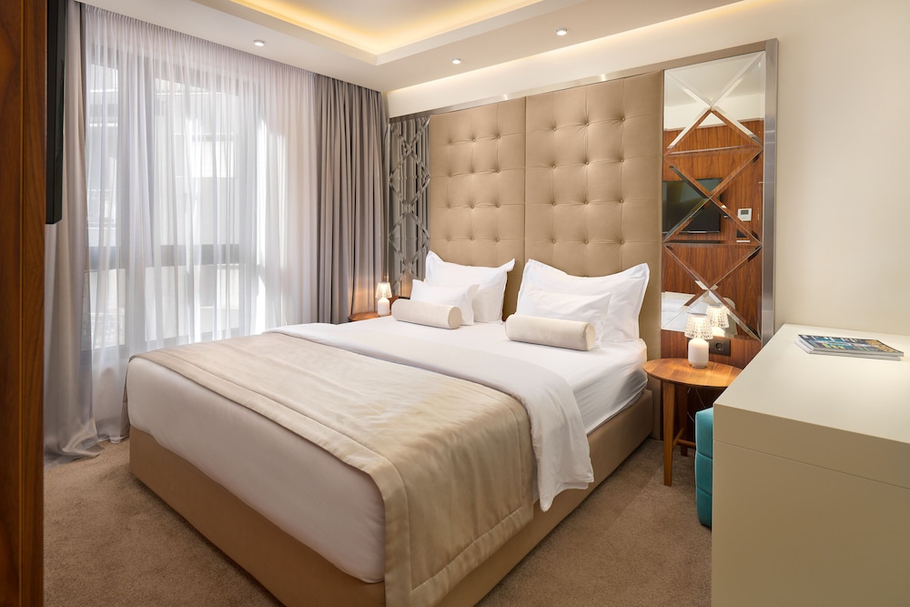 Time Boutique Hotel