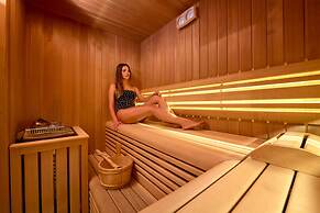 Time Boutique Hotel