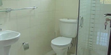 Ssese Islands Beach Hotel - Hostel