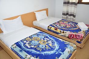 Ssese Islands Beach Hotel - Hostel