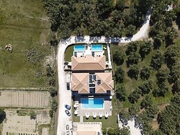 Zante Suites