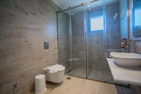 Zante Suites