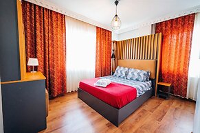 Evin Suit Hotel