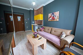 Evin Suit Hotel