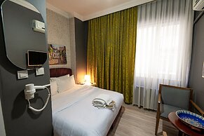 Evin Suit Hotel