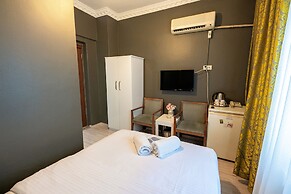 Evin Suit Hotel