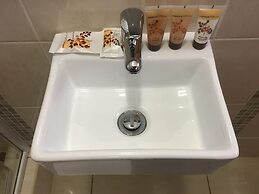 Blomsbed Inn