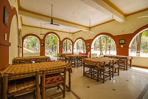 Jungle King Resort