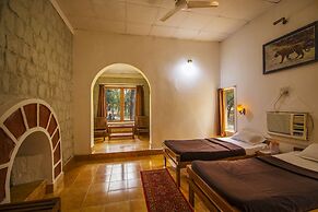 Jungle King Resort