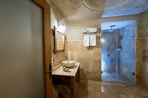 Design Cave Hotel