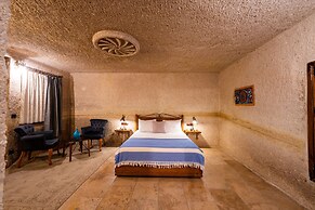 Design Cave Hotel