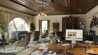 Design Cave Hotel