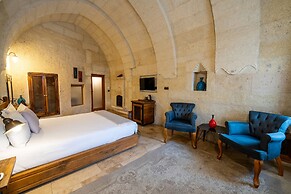 Design Cave Hotel