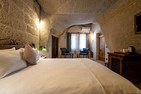 Design Cave Hotel