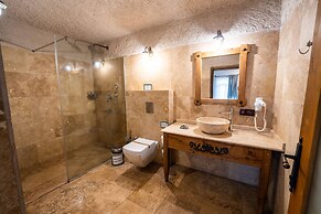 Design Cave Hotel