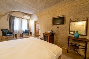 Design Cave Hotel