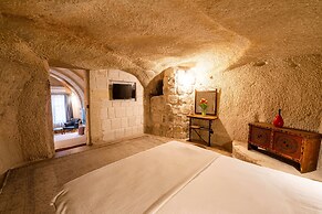 Design Cave Hotel