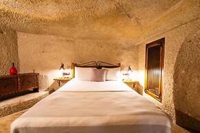 Design Cave Hotel