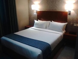 Phudzi Hotel