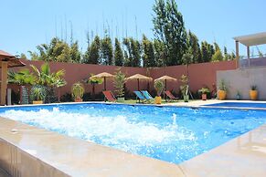 Villa Rabat Pool And Tennis