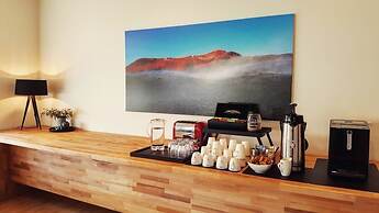 Volcano hotel