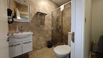 Plus Park Suite & Hotel