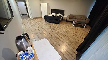 Plus Park Suite & Hotel