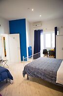 Lanzies Guesthouse