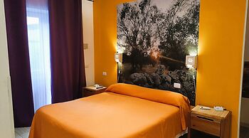 Lanzies Guesthouse