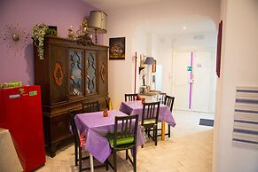 Lanzies Guesthouse