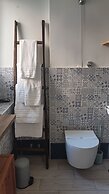 Lanzies Guesthouse