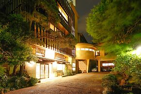 Albergo Yuraku