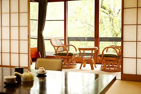 Albergo Yuraku