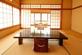 Albergo Yuraku