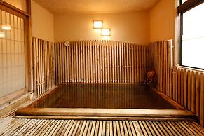 Albergo Yuraku
