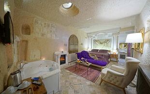 Arte Cave Hotel