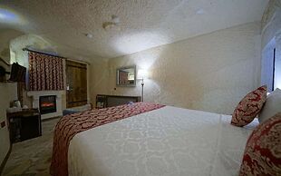 Arte Cave Hotel