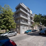 12 Keys Athens Apartments
