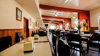 Hotel & Suites Marrod