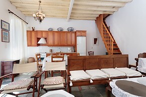 Marouso Villa Paros