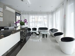 Hotel O Hong Kong Suites