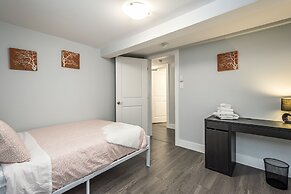 Spacious DAL & Downtown Apartments