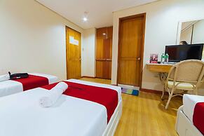 RedDoorz @ The Manor Davao