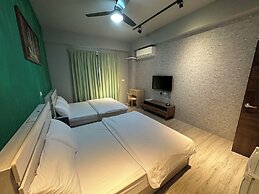 Dan Blue B&B