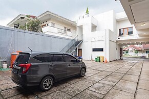 RedDoorz @ Sersan Bajuri Atas