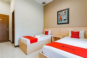 RedDoorz @ Sersan Bajuri Atas
